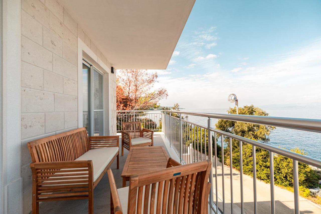 Vila Apartments Marina Blato  Екстериор снимка