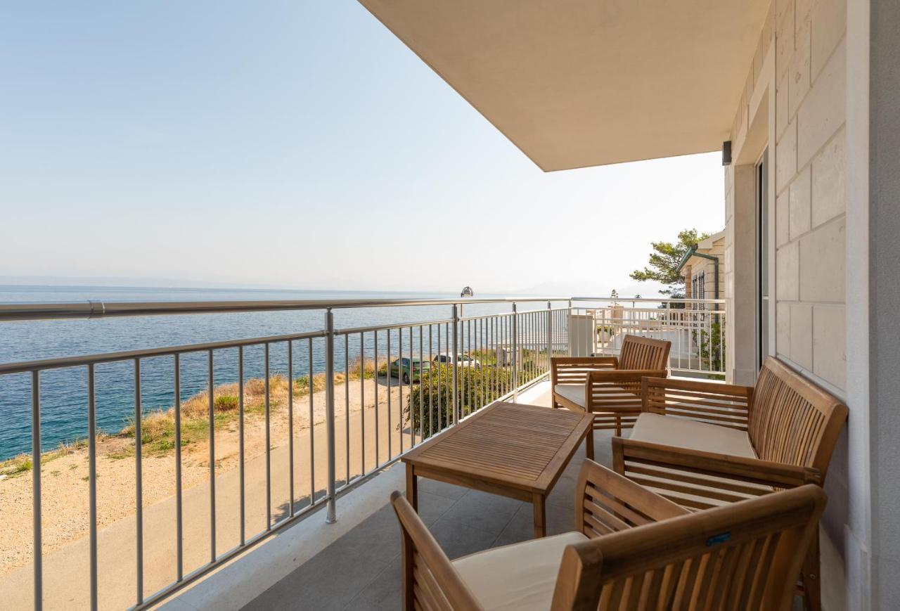 Vila Apartments Marina Blato  Екстериор снимка