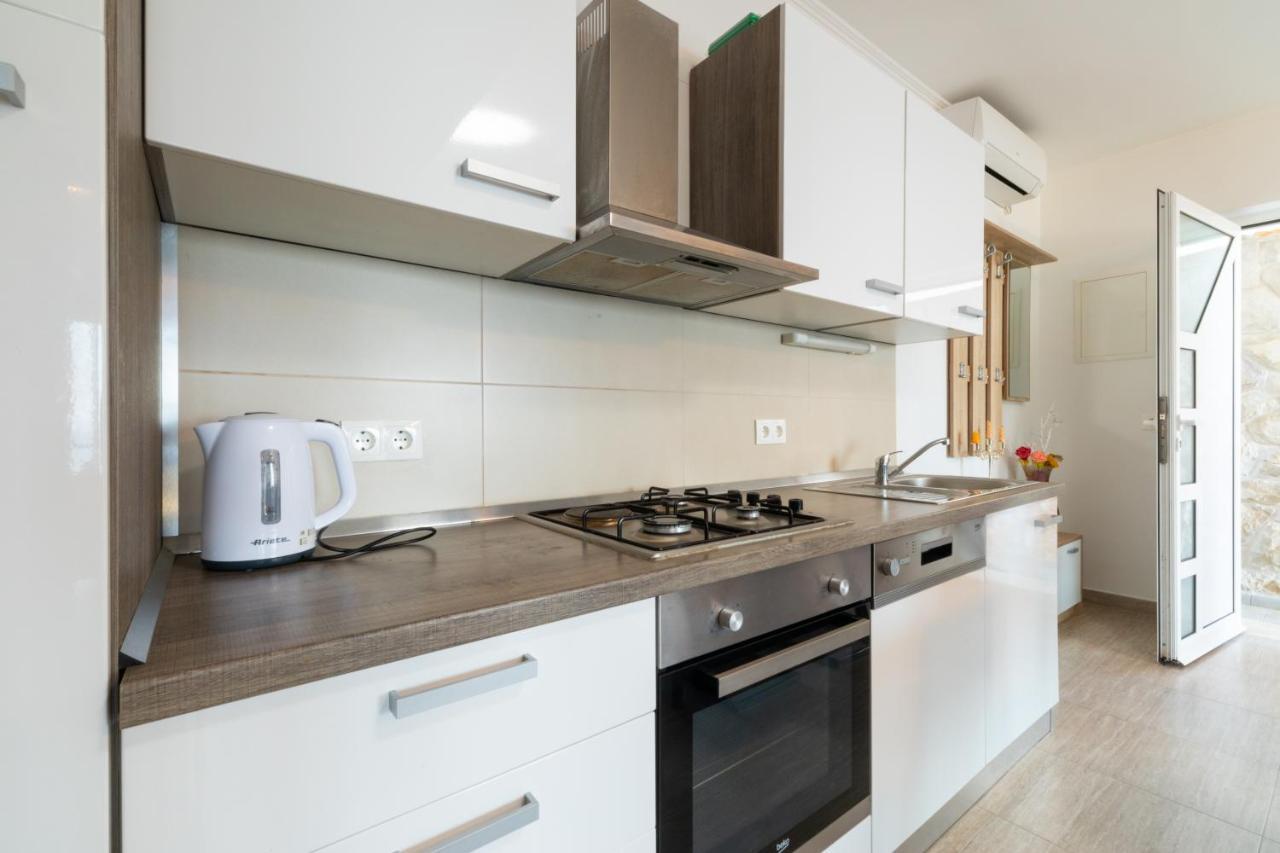 Vila Apartments Marina Blato  Екстериор снимка