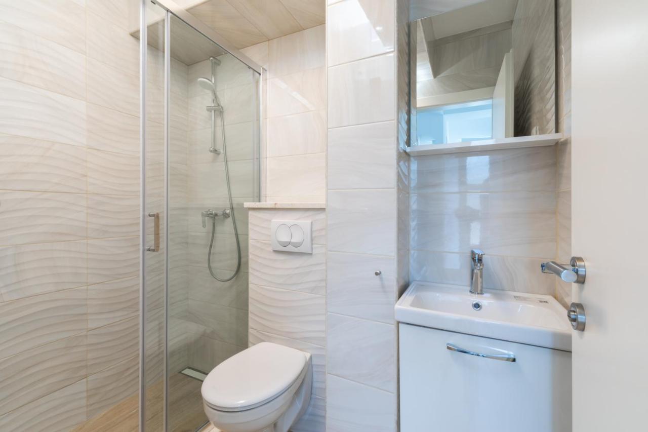 Vila Apartments Marina Blato  Екстериор снимка