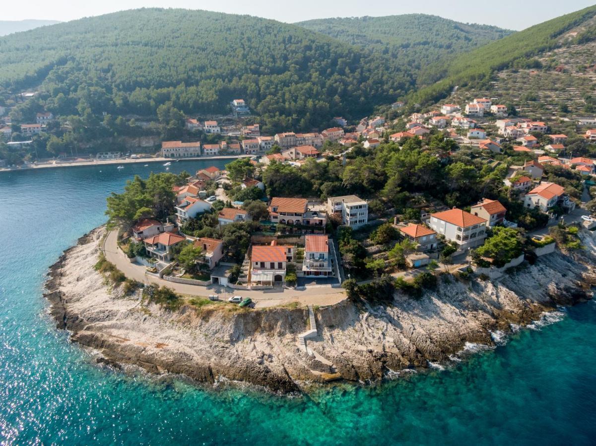 Vila Apartments Marina Blato  Екстериор снимка