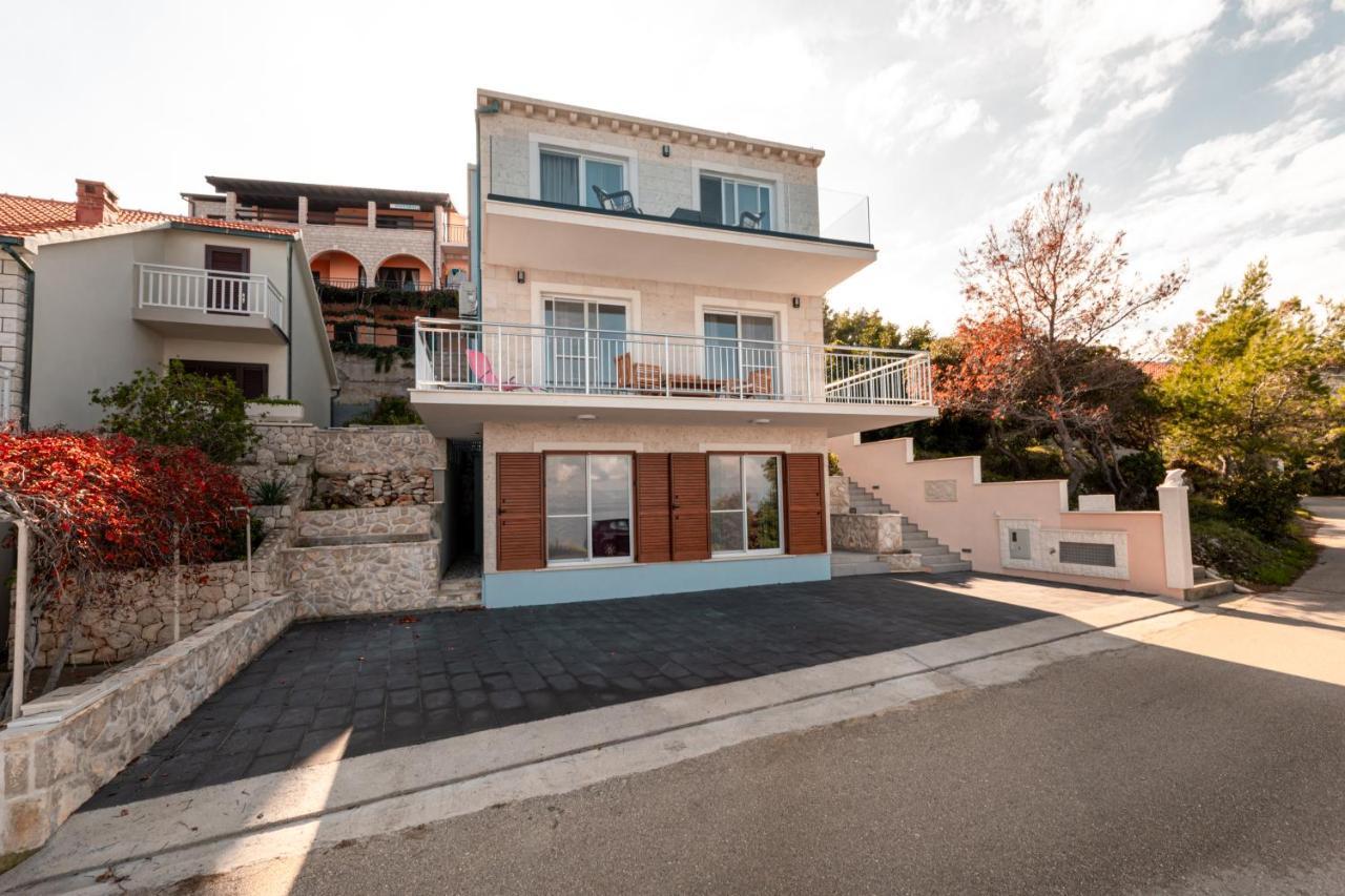 Vila Apartments Marina Blato  Екстериор снимка
